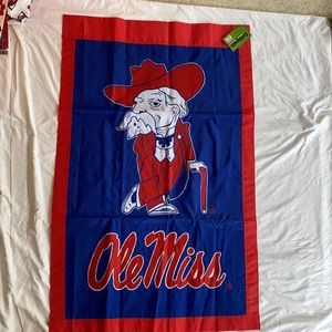 Ole miss colonel reb flag nwt